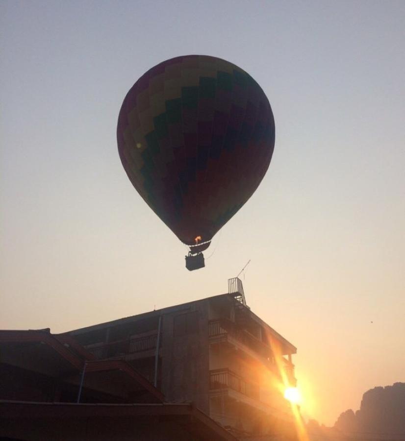 Mountainview Riverside Boutique Hotel Vang Vieng Eksteriør billede