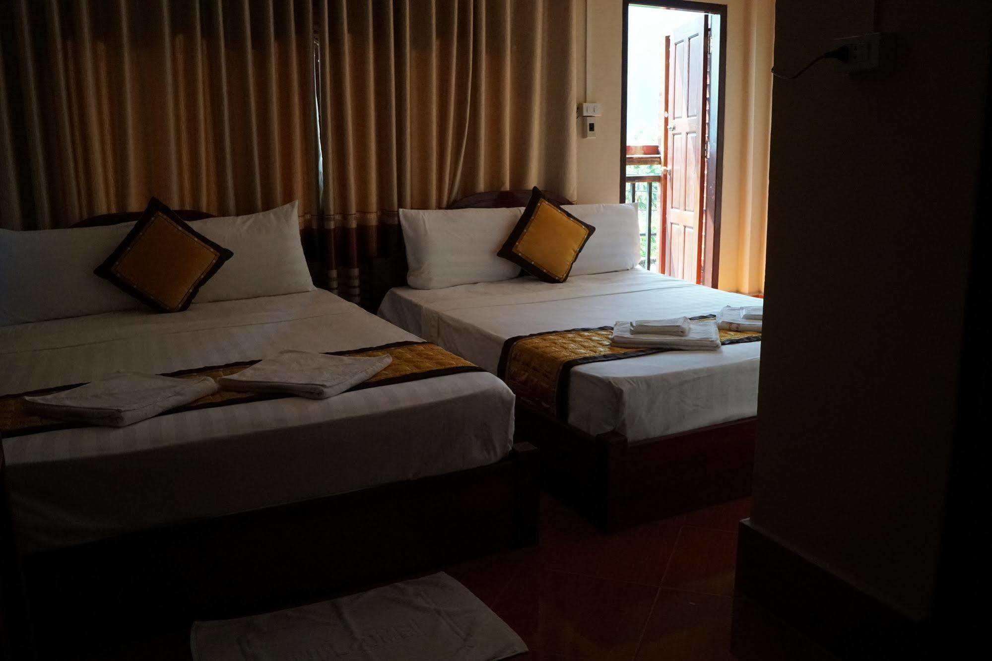 Mountainview Riverside Boutique Hotel Vang Vieng Eksteriør billede